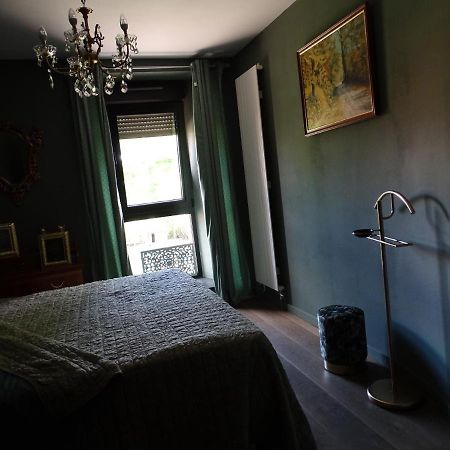 Bed and Breakfast Bois De Chenes House Фальсбур Экстерьер фото